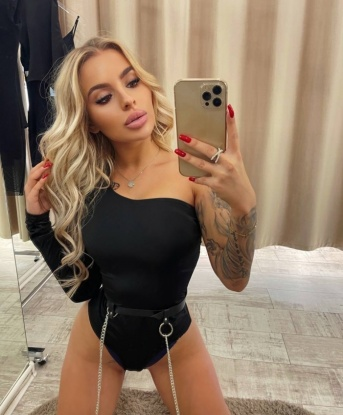 Анкета проститутки Надежда - город Жешарт, 22 года, №927